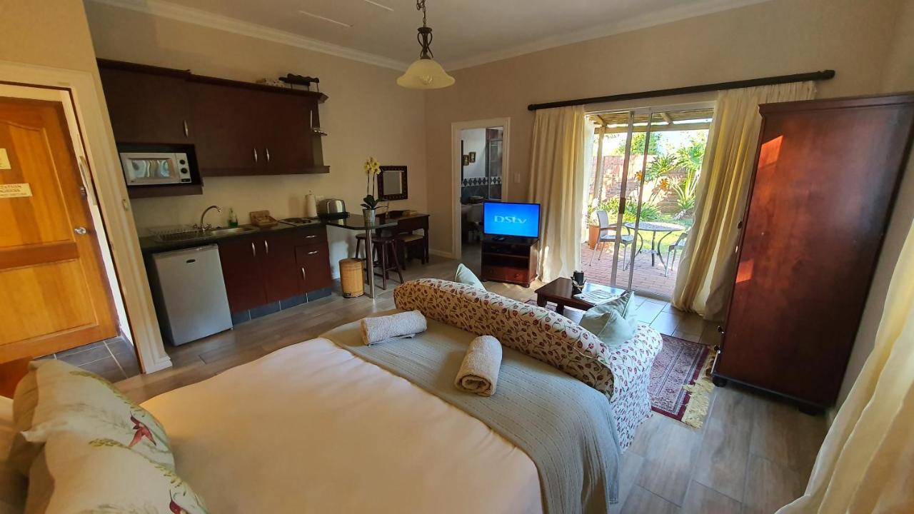 Hotel The Lazy Lizard Durban Zewnętrze zdjęcie